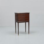 1156 5527 CHEST OF DRAWERS